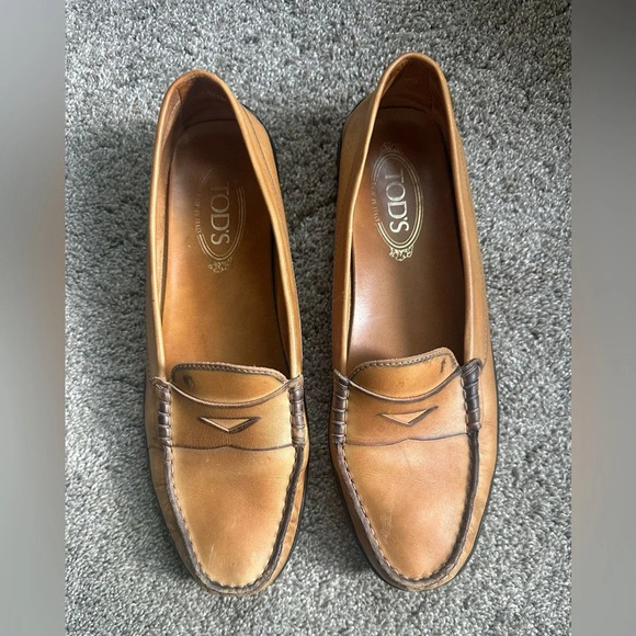 Tod’s Leather Slip On Loafers. Size 42 (12). - Picture 7 of 8